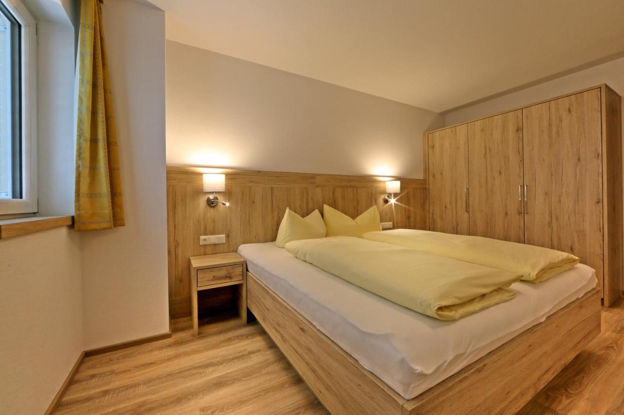 Apartment Jaeger Ried im Zillertal Bagian luar foto